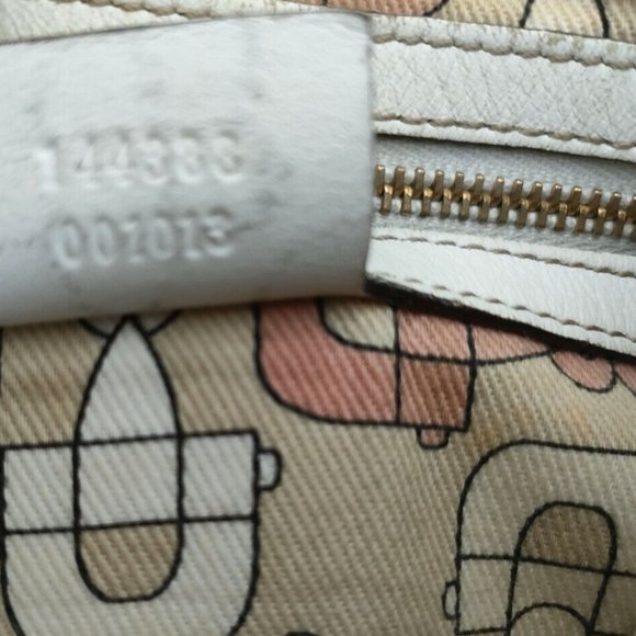 Gucci GG Canvas and Leather Web Jolicoeur Charms Shoulder Bag💥PRICE DROP💥 - Picture 11 of 11